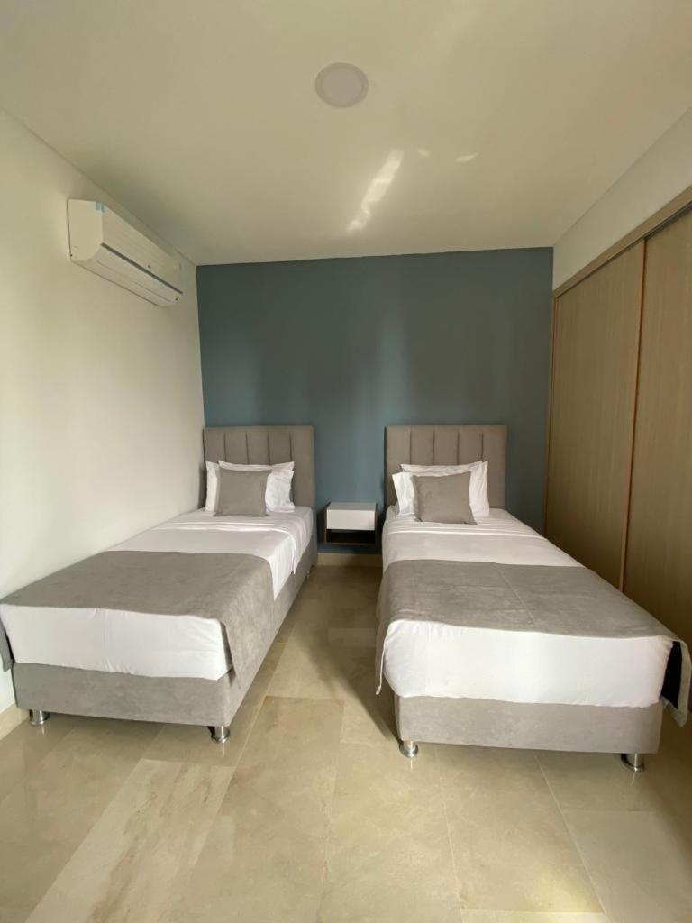 Buenavista Plaza Aparta Hotel بارانكويلا الغرفة الصورة