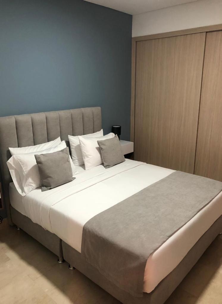 Buenavista Plaza Aparta Hotel بارانكويلا الغرفة الصورة