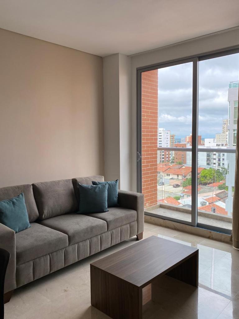 Buenavista Plaza Aparta Hotel بارانكويلا الغرفة الصورة